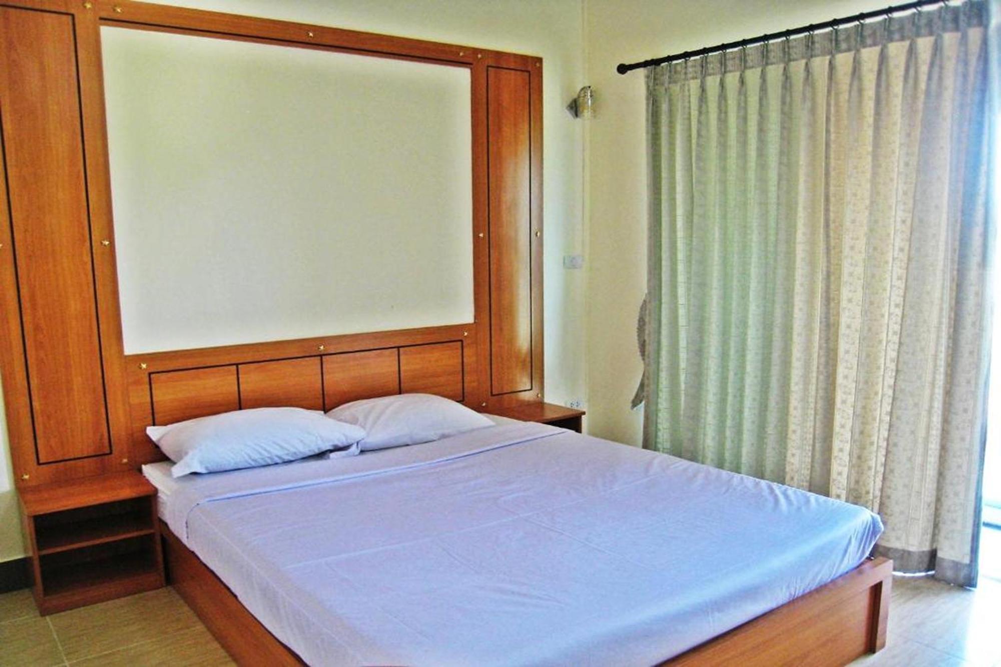 Choktawee Residence And Mansion Chiang Mai Extérieur photo